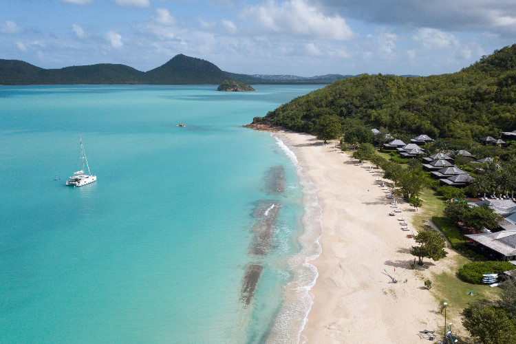 Image du hermitage bay balcony offert par VosVacances.ca