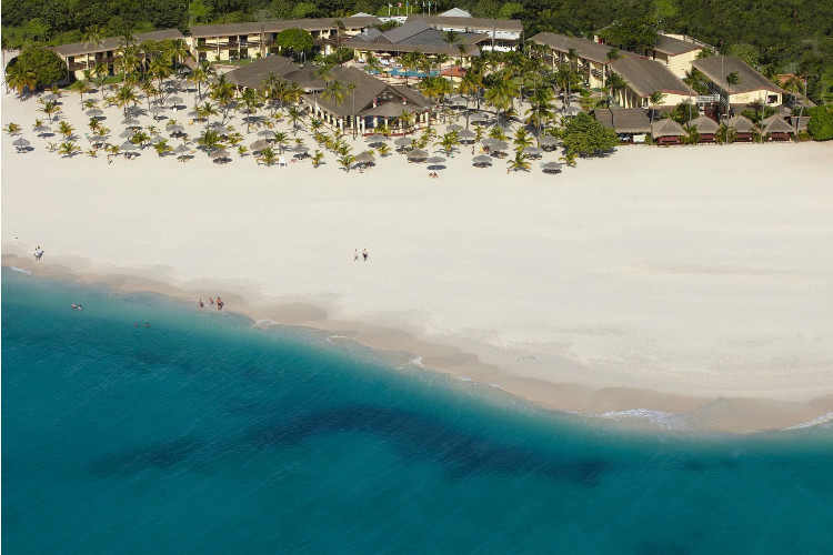 Image principale de l'hôtel Manchebo Beach offert par VosVacances.ca