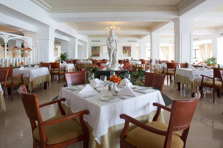 Image du eurostars grand cayacoa golf offert par VosVacances.ca