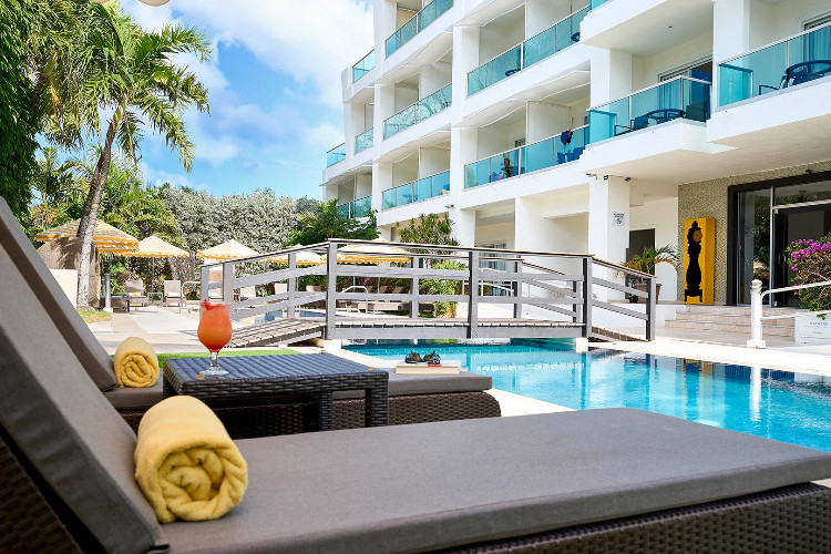 Image du the rockley by ocean hotels beach offert par VosVacances.ca