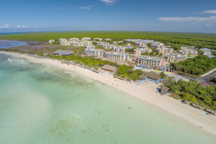 Image principale de l'hôtel Melia Jardines Del Rey offert par VosVacances.ca