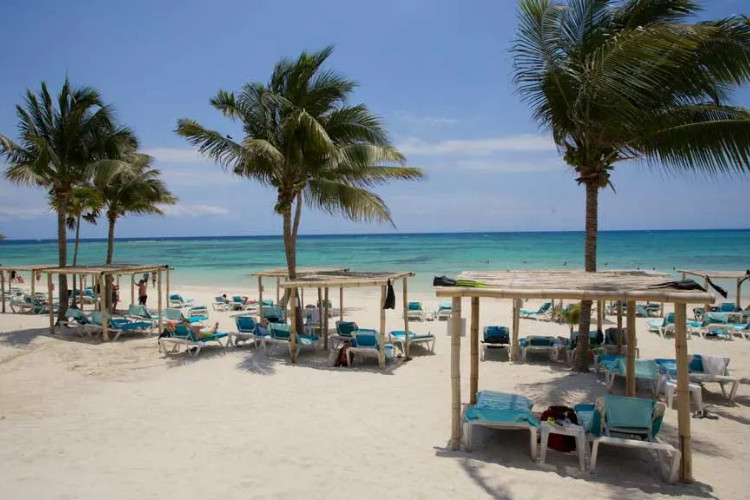 Image du akumal bay beach balcony offert par VosVacances.ca