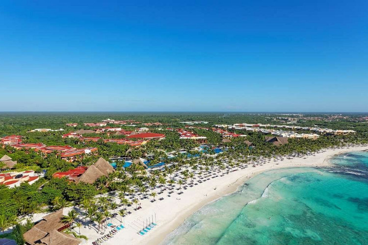 Image principale de l'hôtel Barcelo Maya Colonial offert par VosVacances.ca