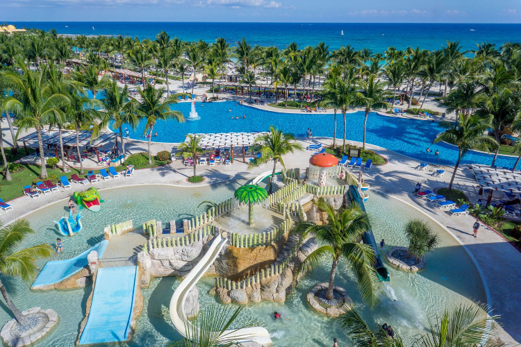 Image du barcelo maya tropical fitness offert par VosVacances.ca