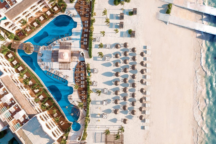 Image du excellence riviera cancun beach offert par VosVacances.ca