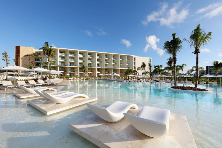 Image principale de l'hôtel Grand Palladium Costa Mujeres offert par VosVacances.ca