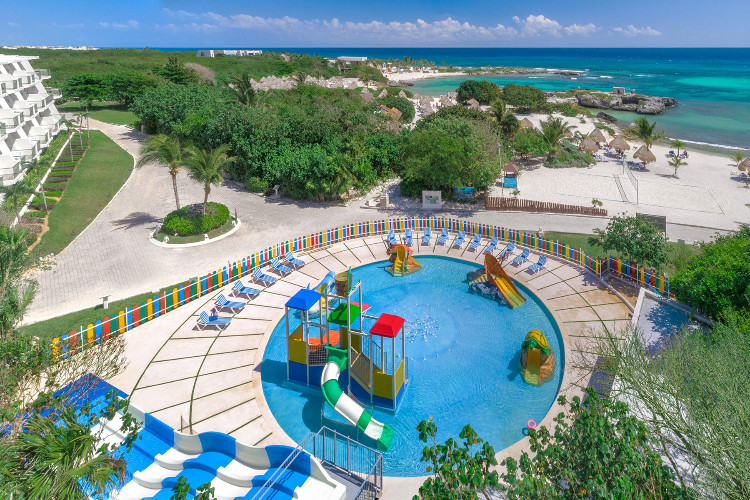 Image du grand sirenis mayan beach fitness offert par VosVacances.ca