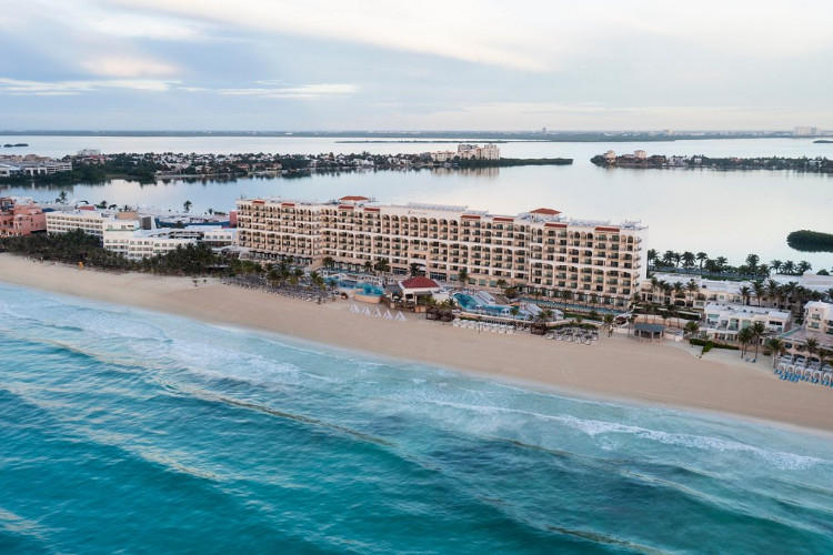 Image principale de l'hôtel Hyatt Zilara Cancun offert par VosVacances.ca