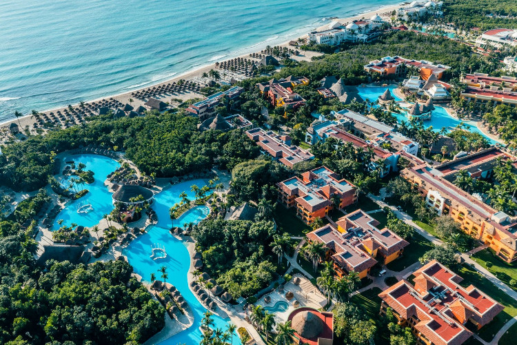 Image principale de l'hôtel Iberostar Paraiso Beach offert par VosVacances.ca