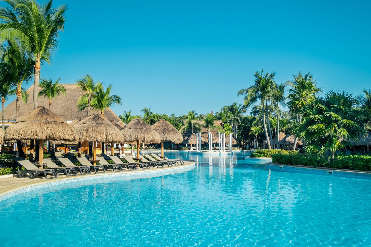 Image du iberostar paraiso beach beach offert par VosVacances.ca