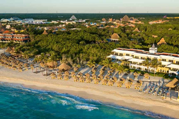 Image principale de l'hôtel Iberostar Paraiso del Mar offert par VosVacances.ca