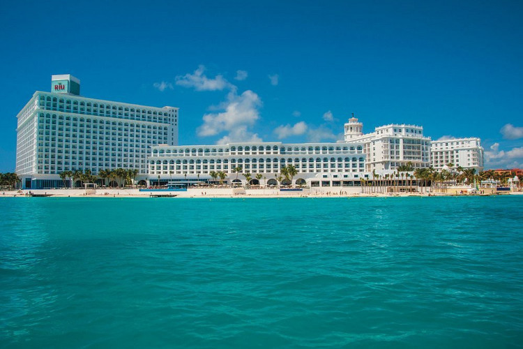 Image principale de l'hôtel Riu Cancun offert par VosVacances.ca