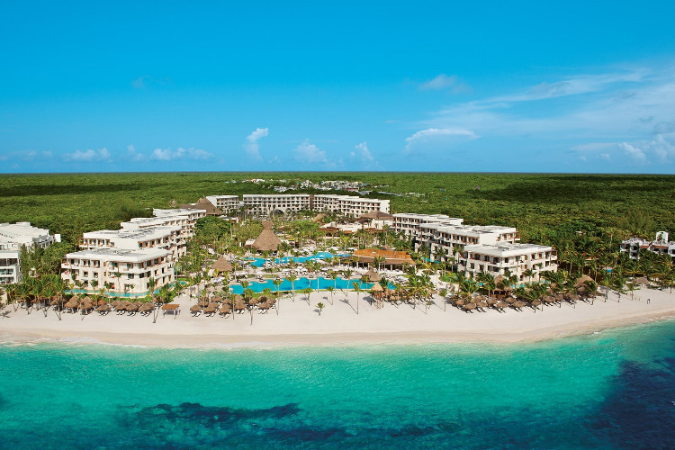 Image principale de l'hôtel Secrets Akumal offert par VosVacances.ca