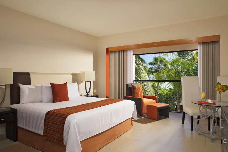 Image du sunscape akumal beach fitness offert par VosVacances.ca
