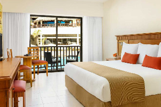 Image du the reef coco beach balcony offert par VosVacances.ca