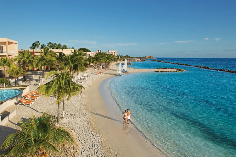 Image du sunscape curacao beach offert par VosVacances.ca