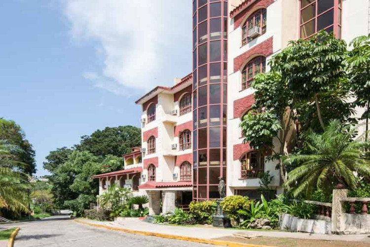 Image principale de l'hôtel Hotel El Bosque offert par VosVacances.ca