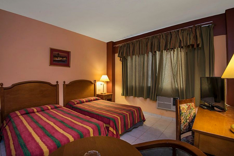 Image du hotel vedado 500 balcony offert par VosVacances.ca