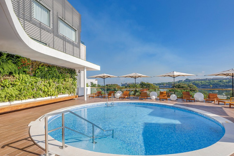 Image du innside habana catedral beach offert par VosVacances.ca