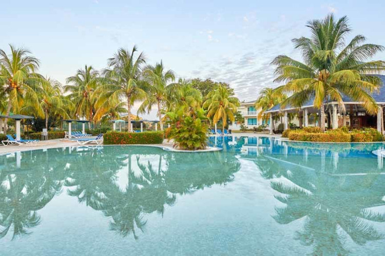 Image principale de l'hôtel Aston Costa Verde offert par VosVacances.ca