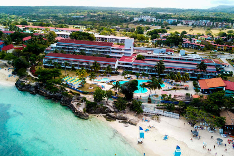 Image principale de l'hôtel Club Amigo Atlantico offert par VosVacances.ca