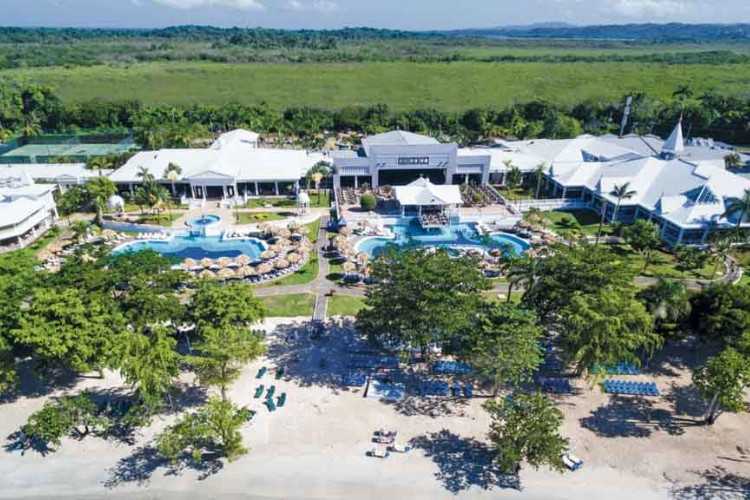 Image principale de l'hôtel Riu Negril offert par VosVacances.ca