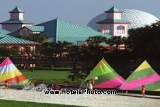 Image principale de l'hôtel Disney Caribbean Beach offert par VosVacances.ca