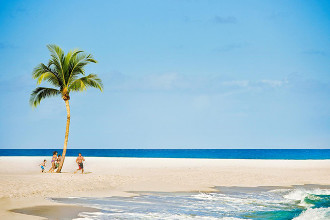 Image du the beach at atlantis beach offert par VosVacances.ca