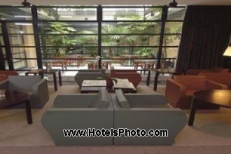 Image principale de l'hôtel Opera de Noailles offert par VosVacances.ca