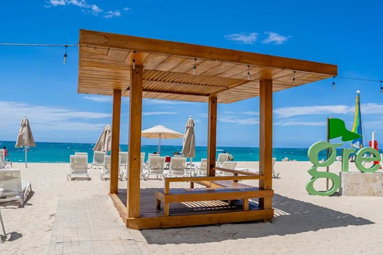 Image du xeliter green one playa dorada balcony offert par VosVacances.ca