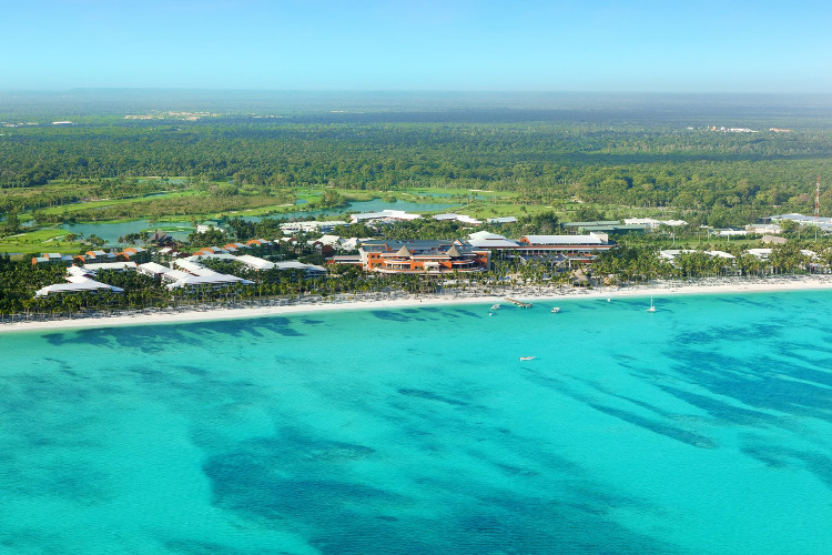 Image principale de l'hôtel Barcelo Bavaro Palace offert par VosVacances.ca