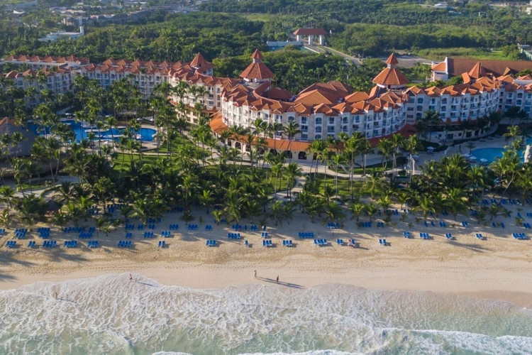 Image principale de l'hôtel Occidental Caribe offert par VosVacances.ca