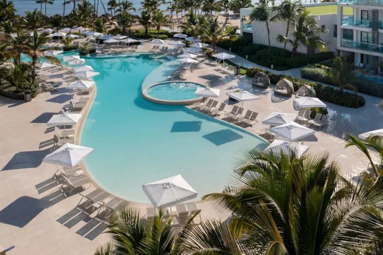 Image principale de l'hôtel Serenade Punta Cana offert par VosVacances.ca