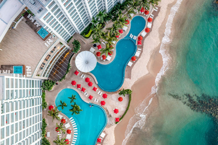 Image du hilton vallarta riviera  beach offert par VosVacances.ca