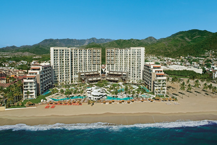 Image principale de l'hôtel Secrets Vallarta Bay offert par VosVacances.ca