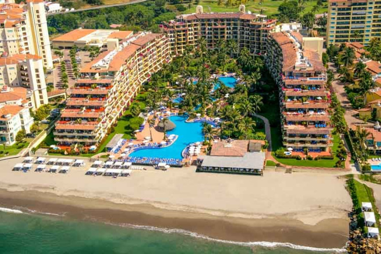 Image principale de l'hôtel Velas Vallarta offert par VosVacances.ca