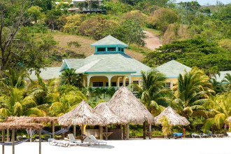 Main image of the Turquoise Bay offered by YourVacations.ca