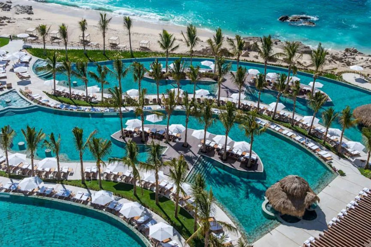 Image du grand velas  beach offert par VosVacances.ca