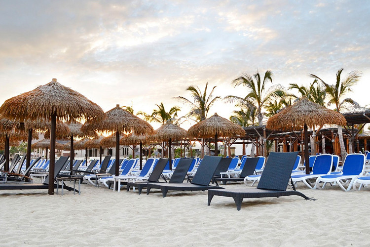 Image du royal decameron beach offert par VosVacances.ca