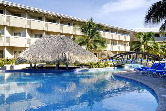 Image du fiesta resort all inclusive beach offert par VosVacances.ca