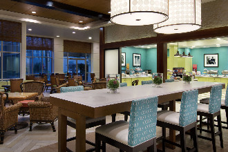 Image du hampton inn and suites fitness offert par VosVacances.ca