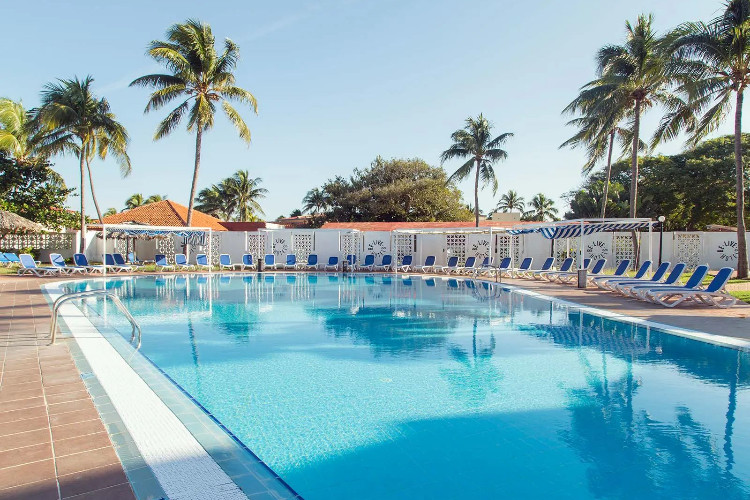 Image du blau las morlas varadero balcony offert par VosVacances.ca