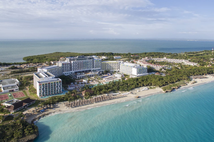 Image principale de l'hôtel Iberostar Bella Vista offert par VosVacances.ca