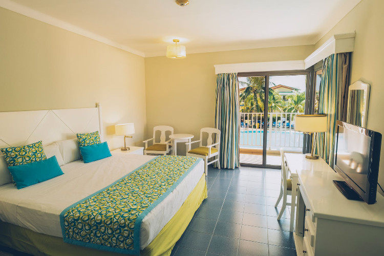 Image du iberostar tainos beach offert par VosVacances.ca