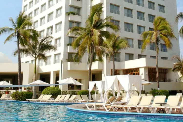 Image principale de l'hôtel Emporio Ixtapa offert par VosVacances.ca