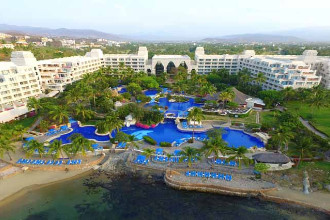 Image principale de l'hôtel Barcelo Karmina offert par VosVacances.ca